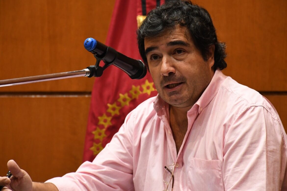 De los Ríos: “Hay que respetar la facultad de las provincias respecto de sus recursos naturales”